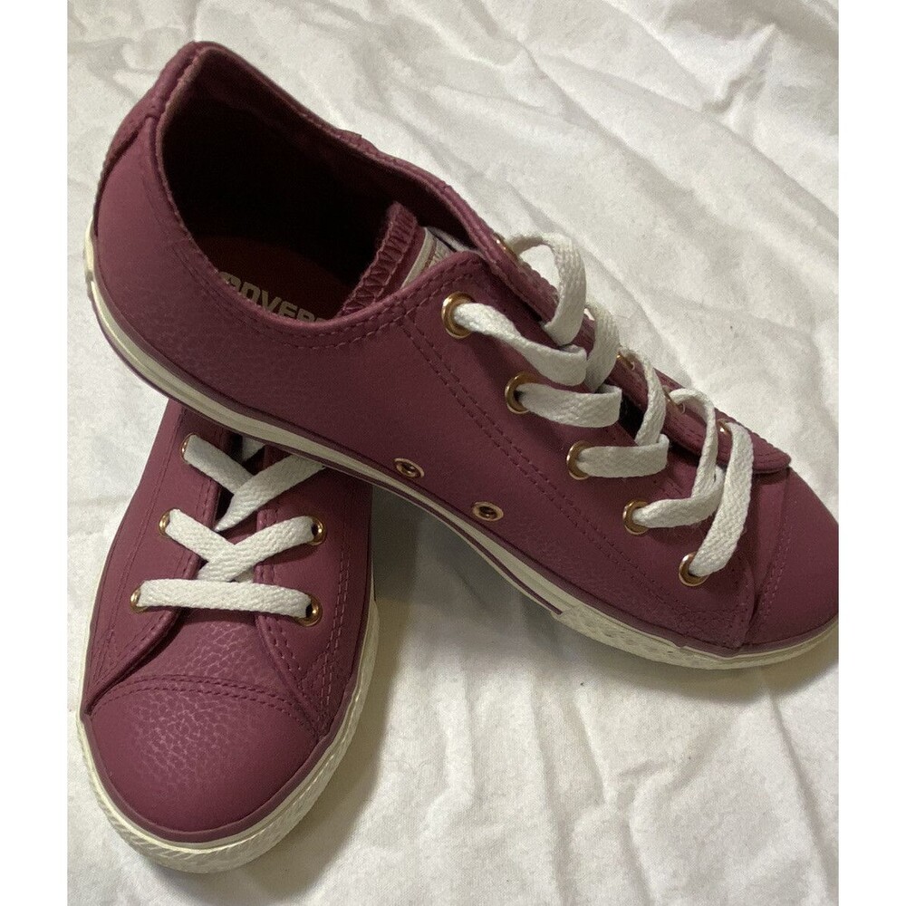 Chuck Taylor Leather Maroon Raspberry Low Youth Kids Size 4 New